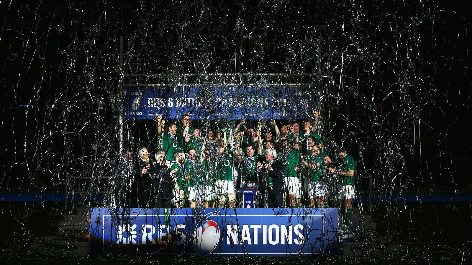 AL GRAN CAMPE�N �SALUD!