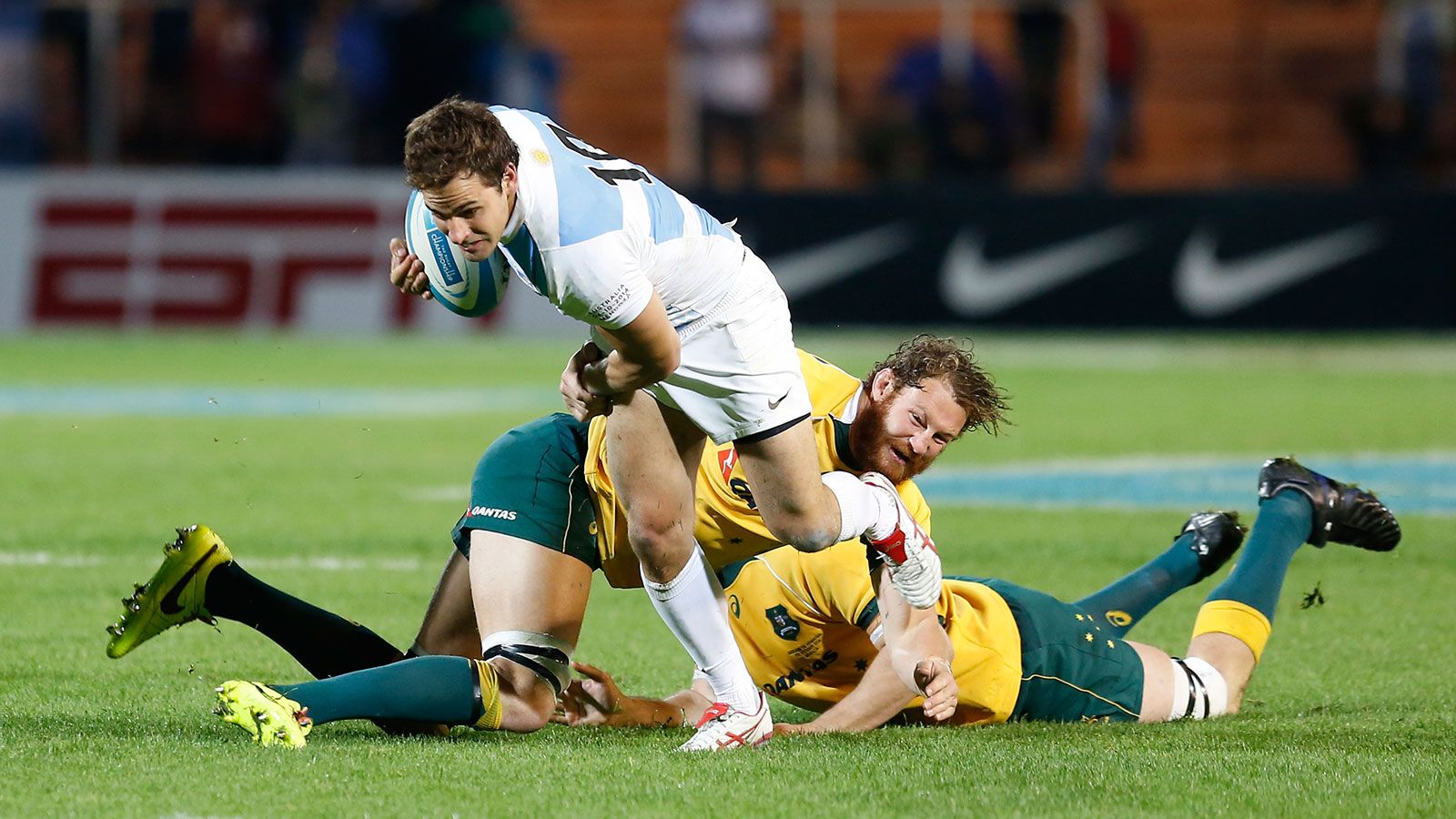 CONTRATADOS DE LA UAR: NICOL�S S�NCHEZ