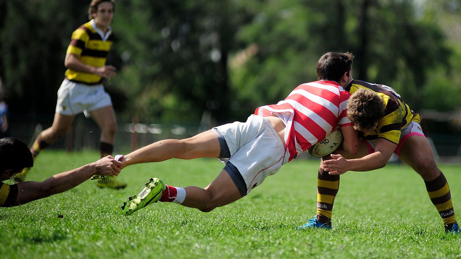 CHICOS CON INQUIETUDES