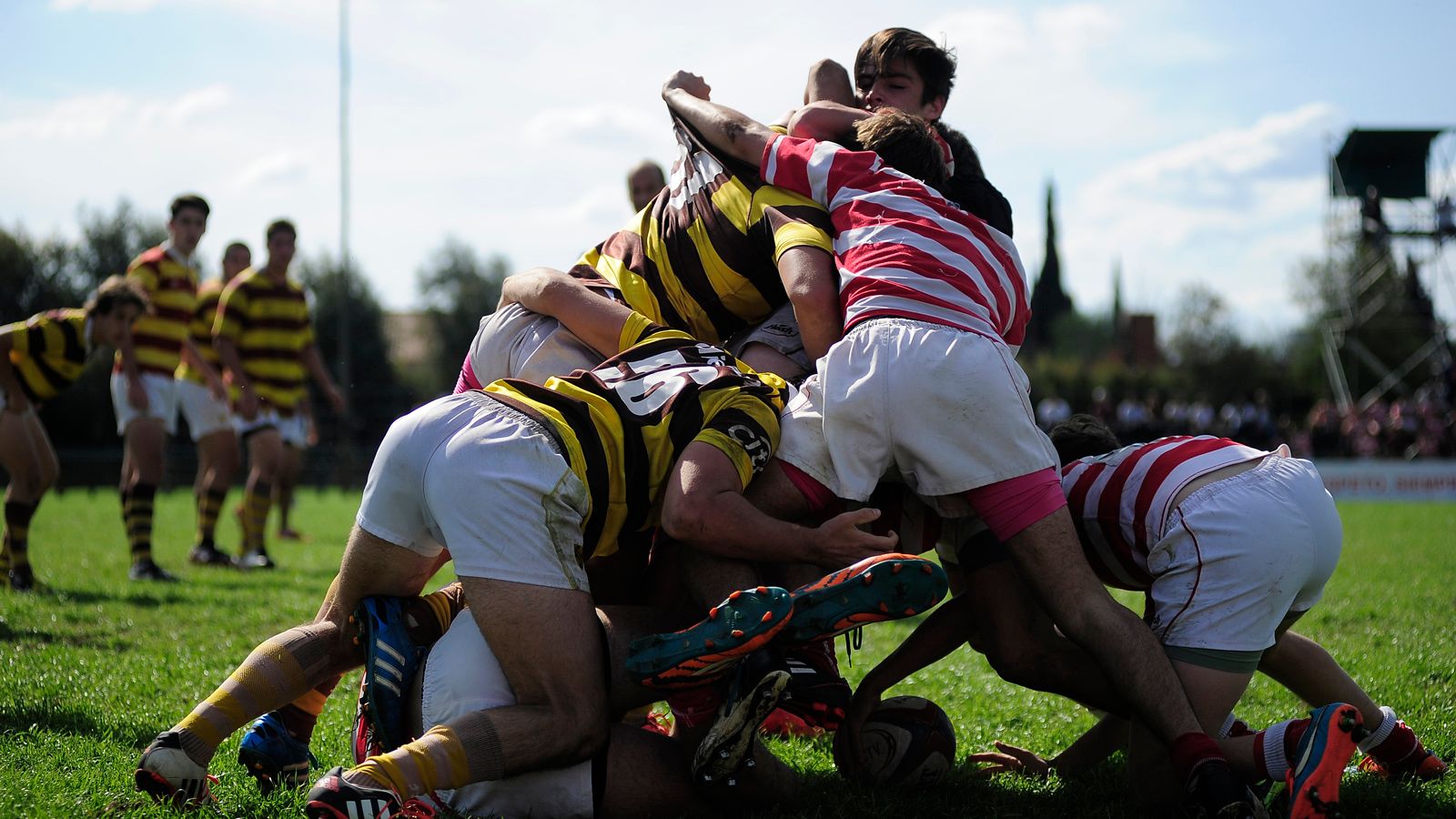 CHICOS CON INQUIETUDES