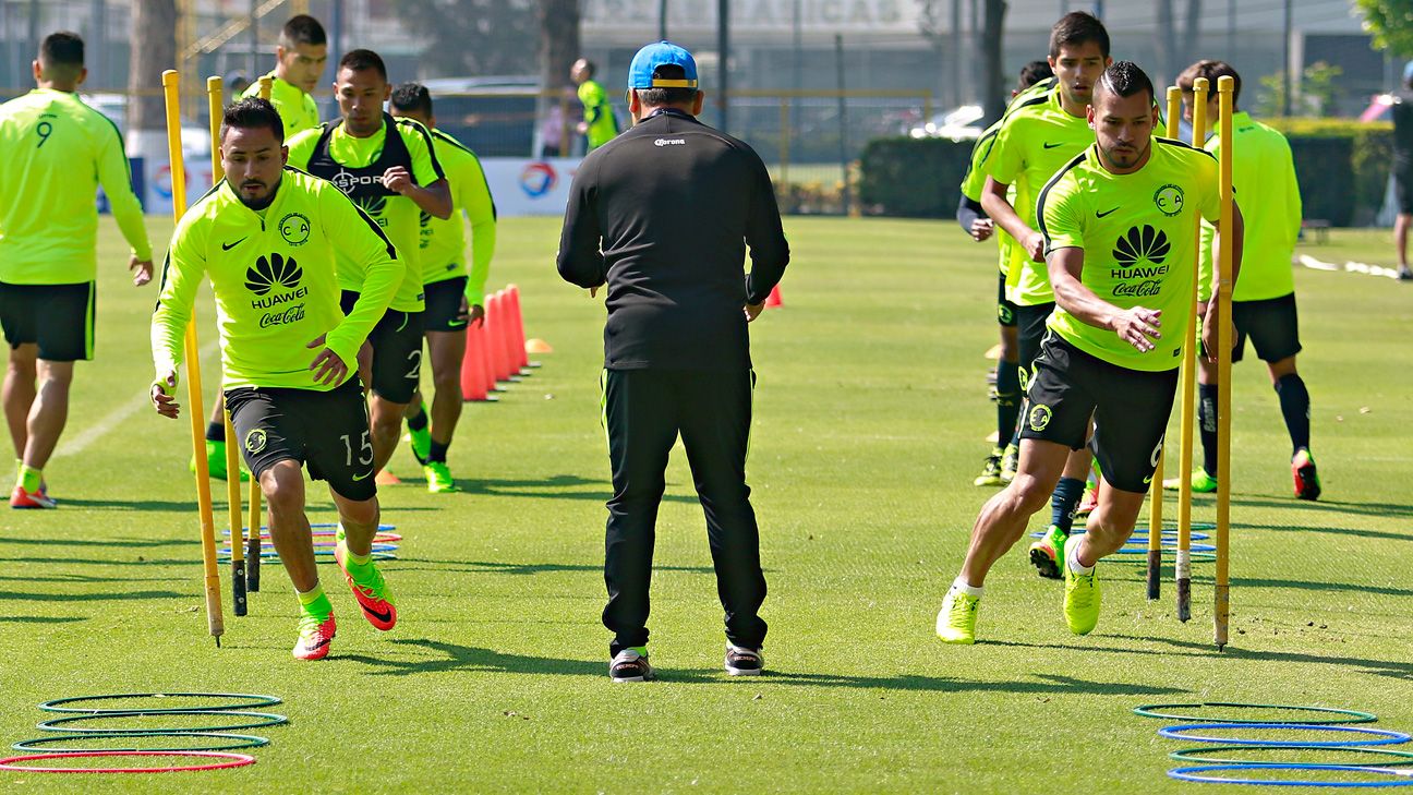 América inicia semana de Clásico con tres bajas