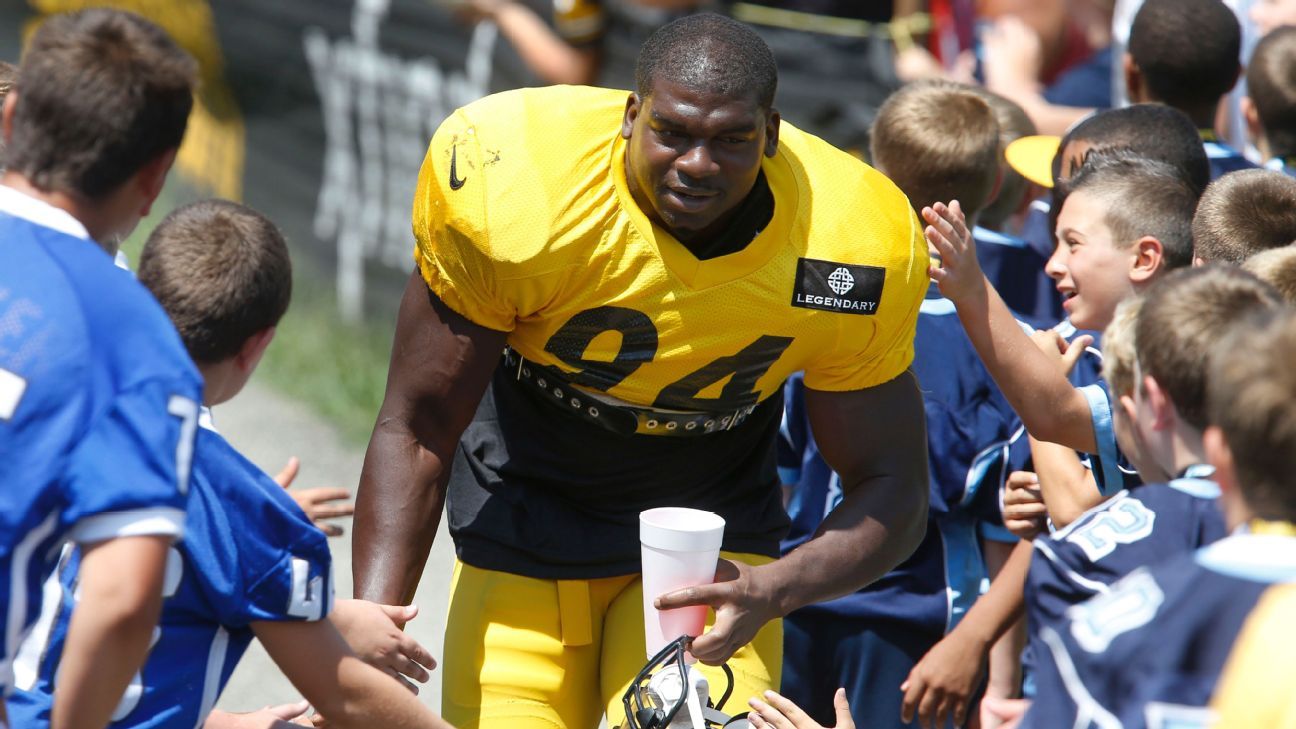 Why the Steelers keep giving players signing bonuses they already have