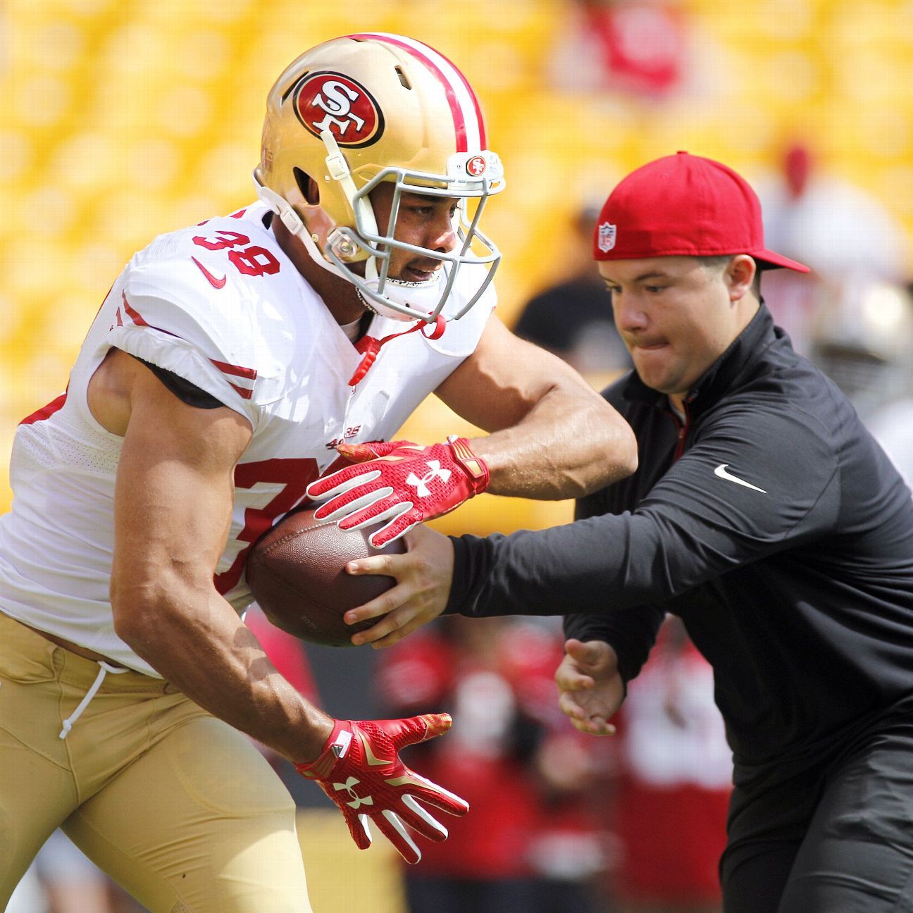 Which rugby players have the skills to join Jarryd Hayne in NFL?