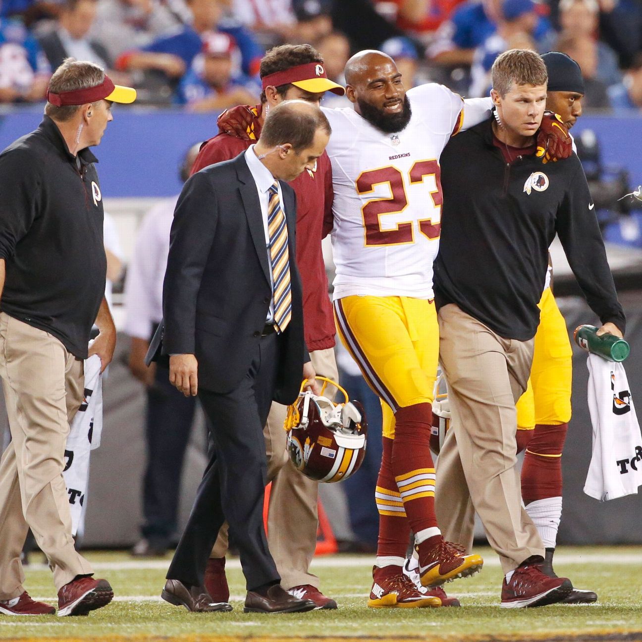 Redskins CB Hall out 3-4 weeks with toe injury