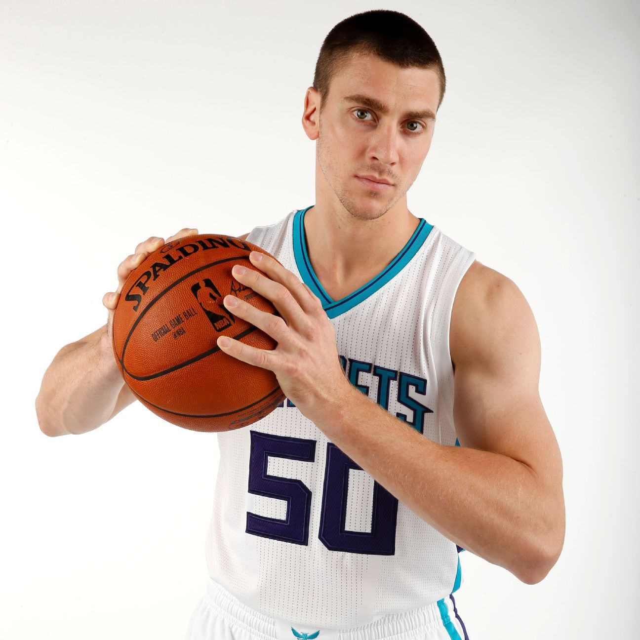 Report Tyler Hansbrough looking to revive his career in Charlotte