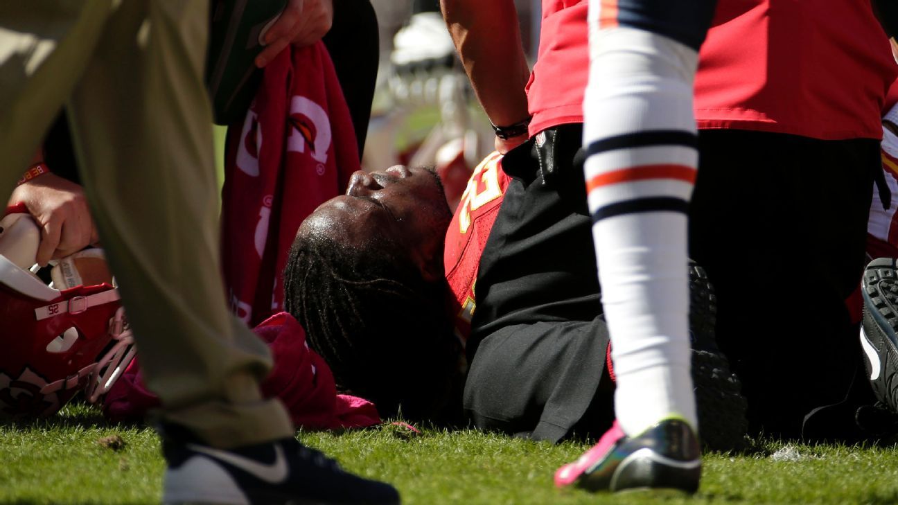 jamaal charles knee injury