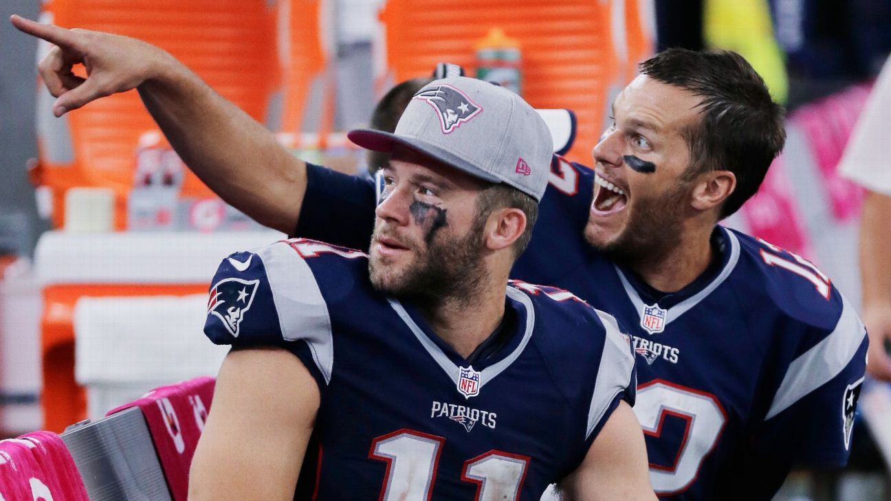 'Civil War': Brady, Edelman outfitted as heroes in Facebook spoof
