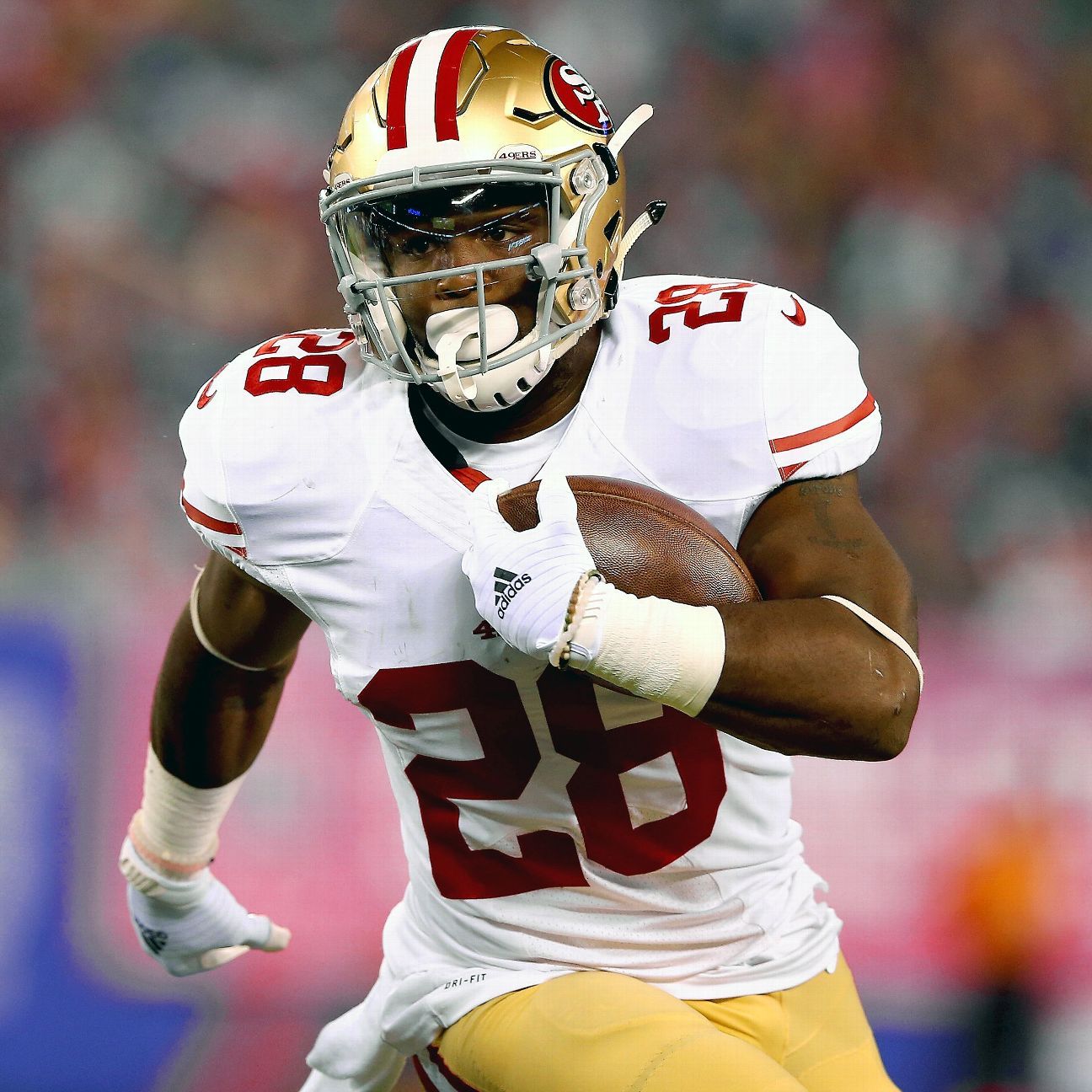 Report: 49ers' Hyde has stress fracture in foot