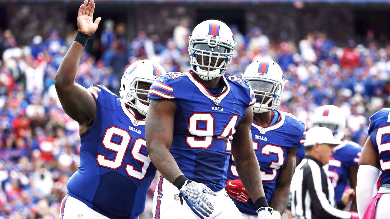 Buffalo Bills release DE Williams, tag OT Glenn