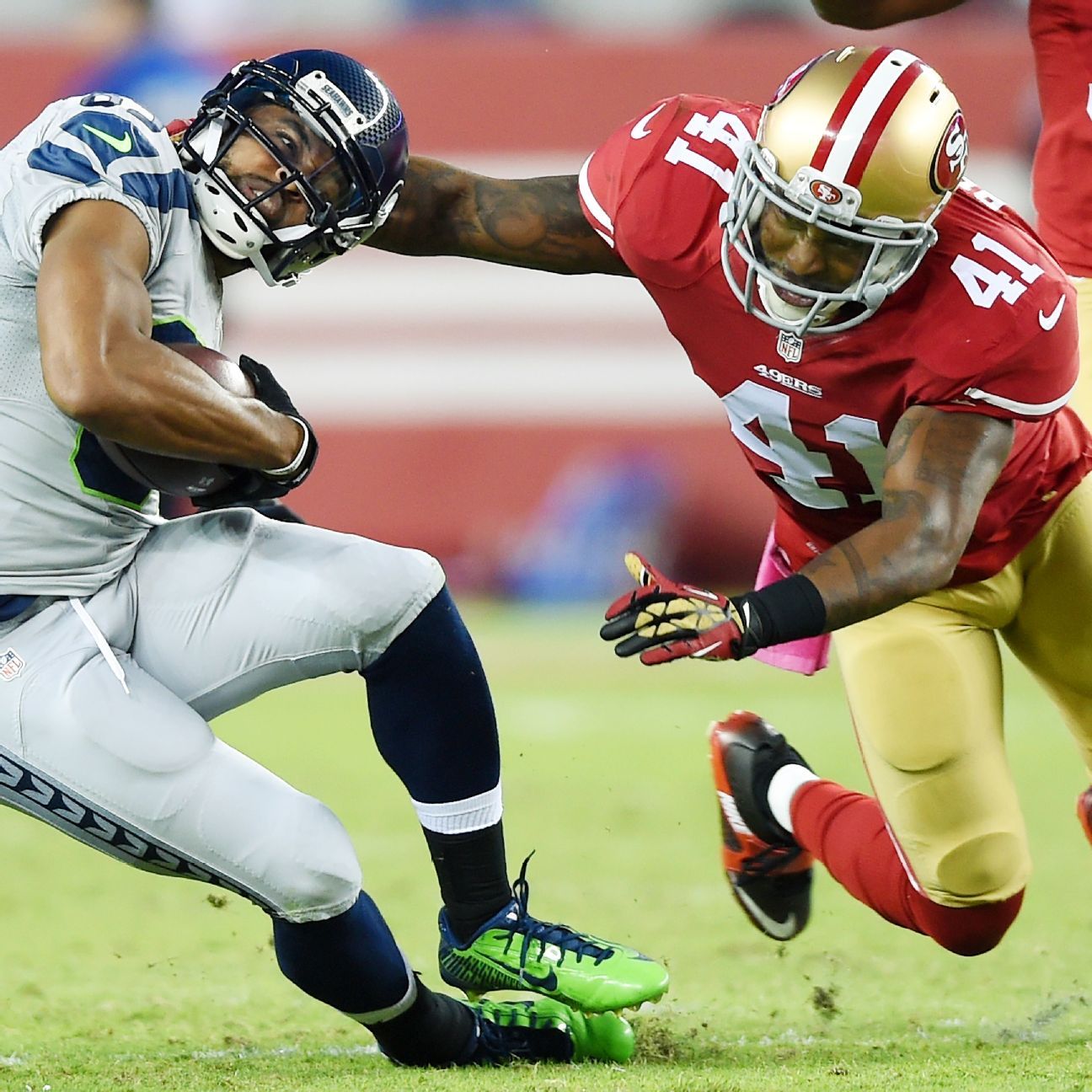 49ers SS Bethea hurts shoulder, doesn't return