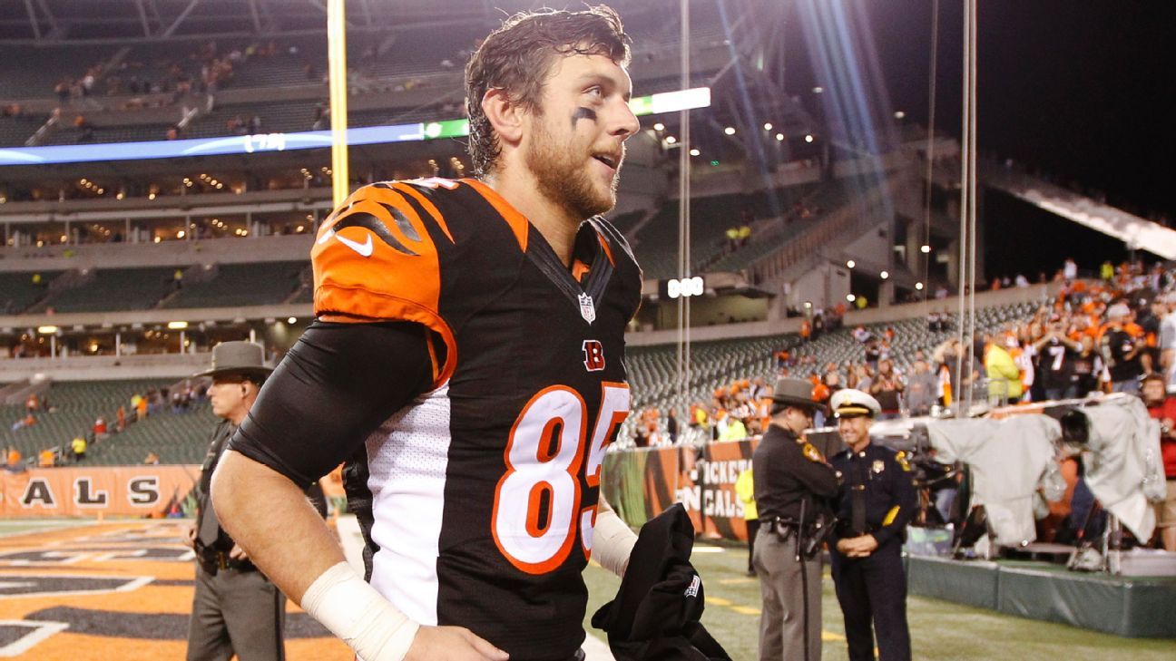 Bengals TE Tyler Eifert questionable after first full practice