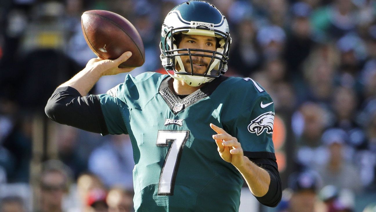 Sources: Bradford has separated shoulder