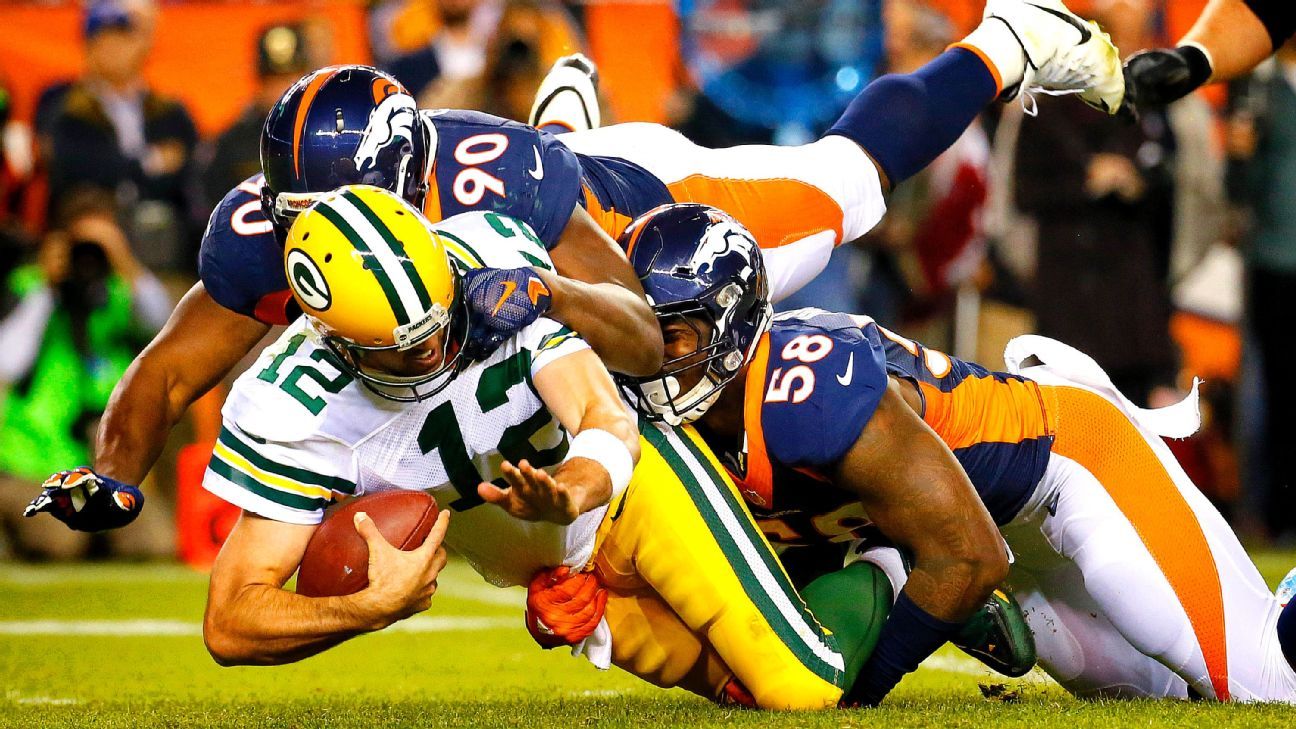Broncos' Smith ready to play despite heavy heart
