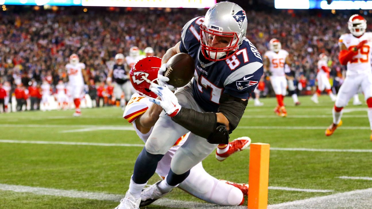 Rob Gronkowski of New England Patriots will not play in Week 2 vs. Miami Dolphins