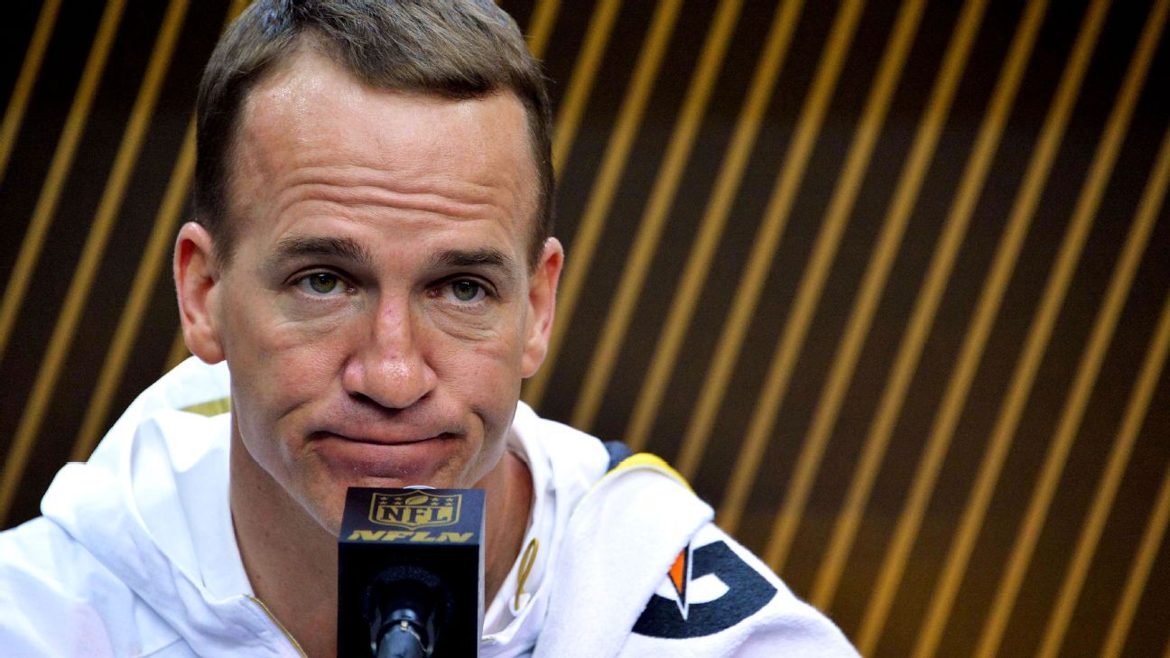 As deadline looms, Peyton takes stage in Vegas