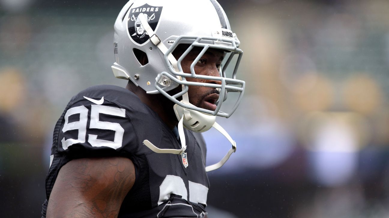 Sources: Cowboys sign Mayowa to offer sheet