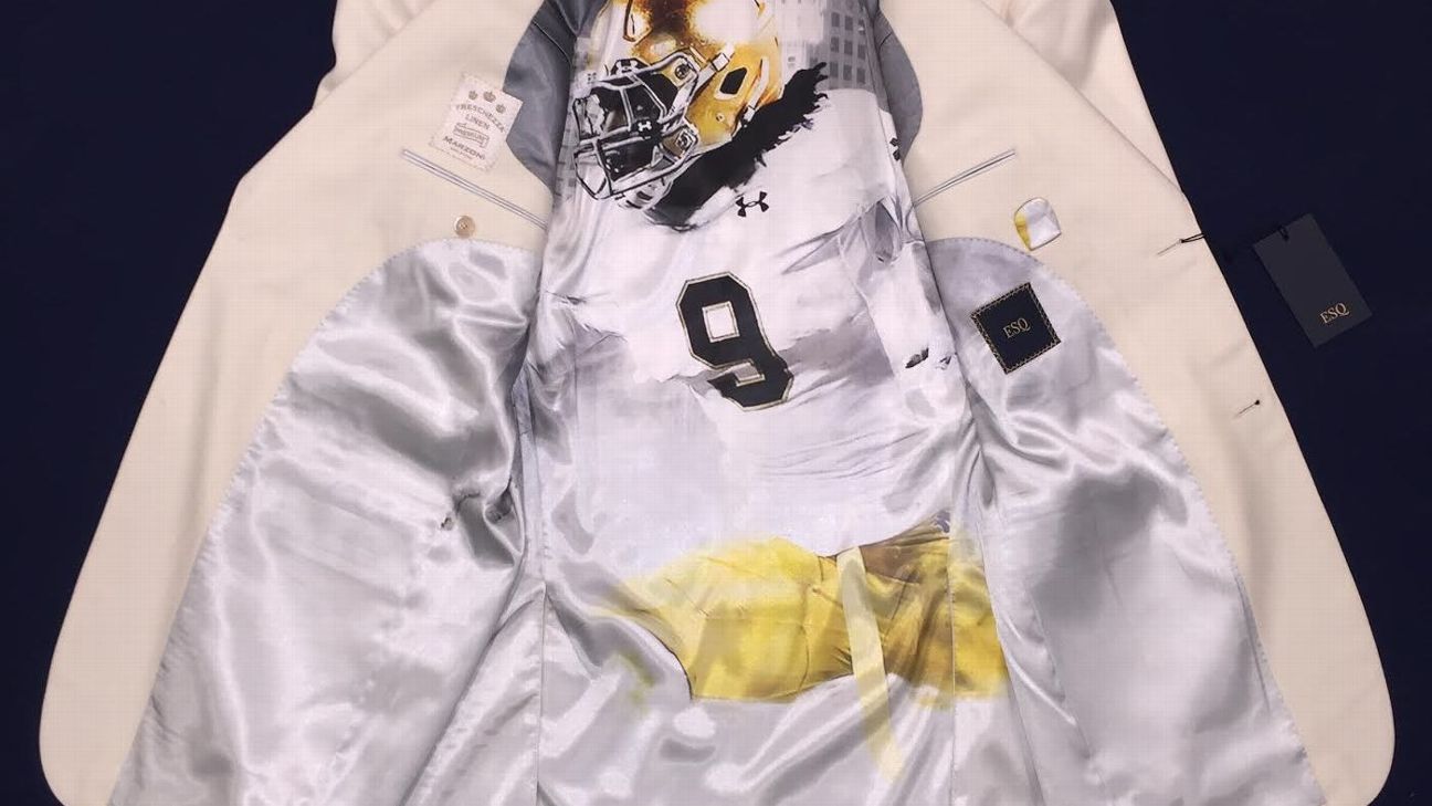 Notre Dame duo gets custom suits featuring their pictures for NFL draft