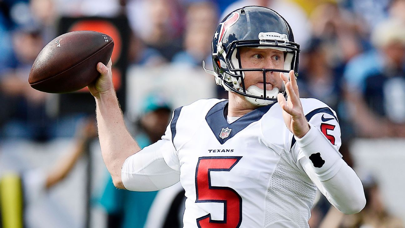 Texans re-sign QB Weeden to back up Osweiler