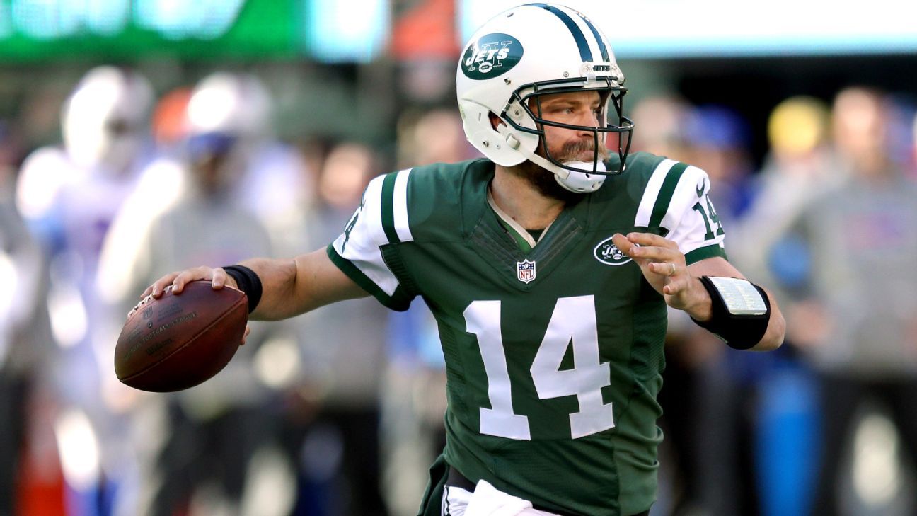 Buccaneers get much-needed experience with backup Ryan Fitzpatrick