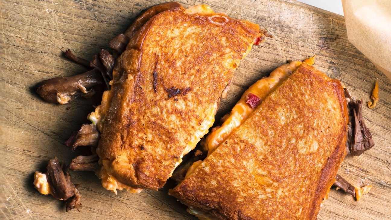 Super Bowl food: How to make Houston's Texas Short Rib Grilled Cheese