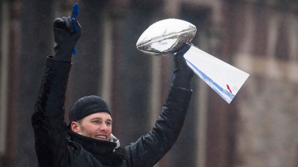 Patriots only team favored in every '17 game