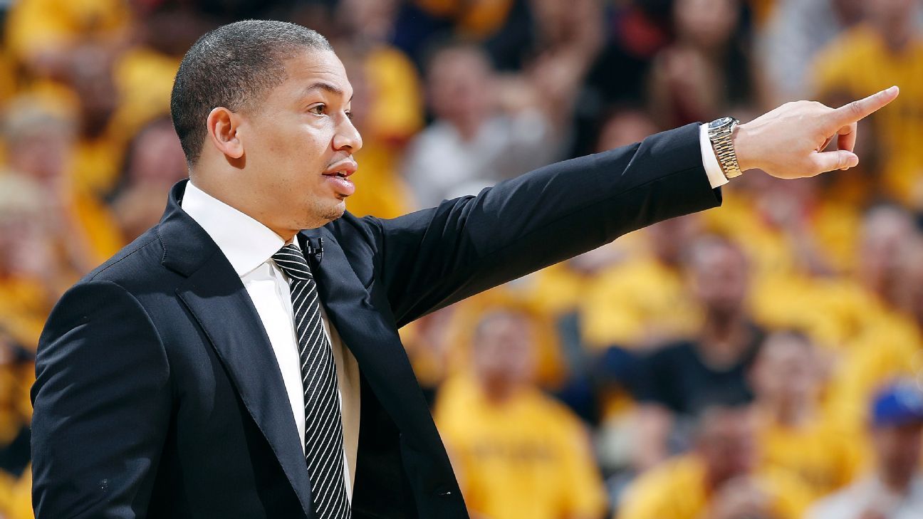 Lue entrenará a Cavs un día después de enfermarse