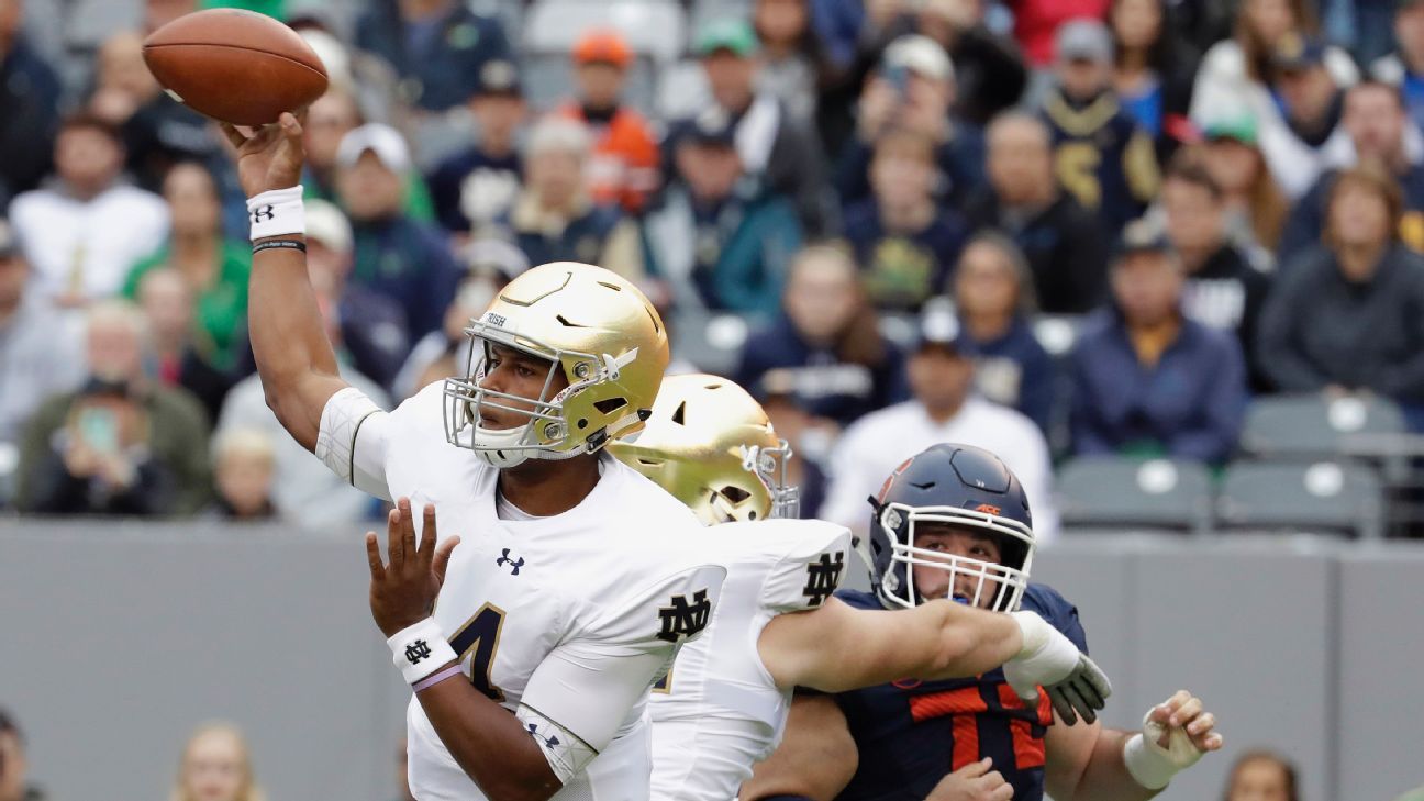 Identity of Browns' starting quarterback remains a mystery