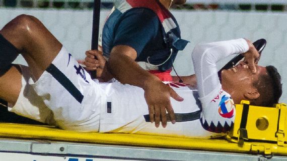 Edson Álvarez no está descartado para el Clásico Nacional