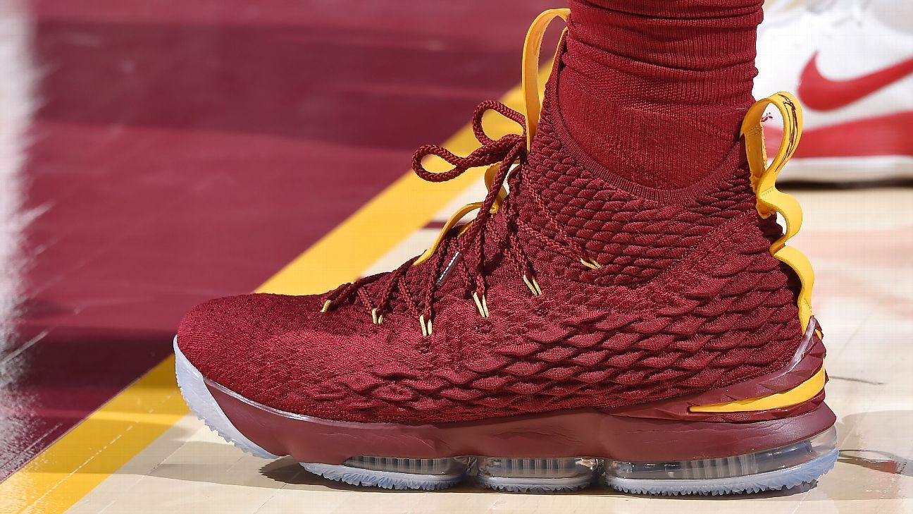 NBA loosens color restrictions on sneakers