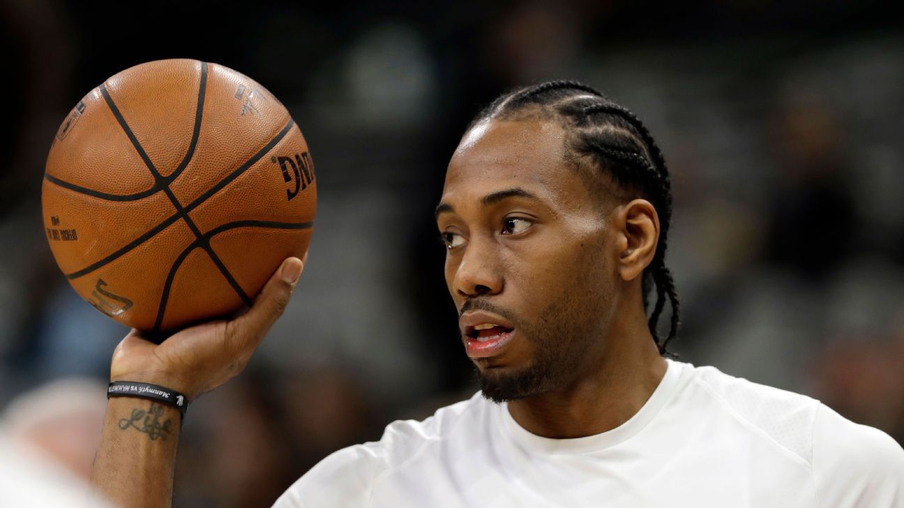 Kawhi Leonard of San Antonio Spurs out indefinitely with quad injury