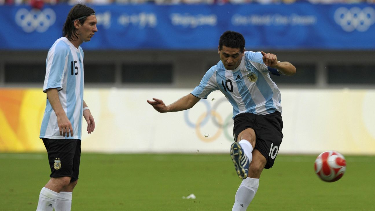 Messi, Riquelme y un cumpleaños de 