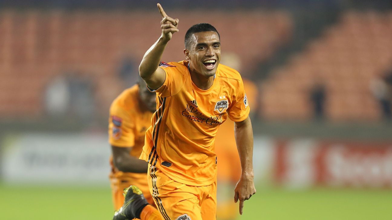 Avanzan las negociaciones de Cruz Azul por Mauro Manotas