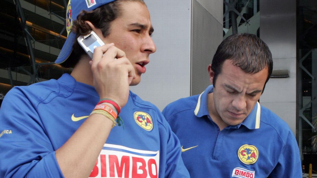 El día que Cuauhtémoc Blanco le dedicó un beso a José Ramón Fernández