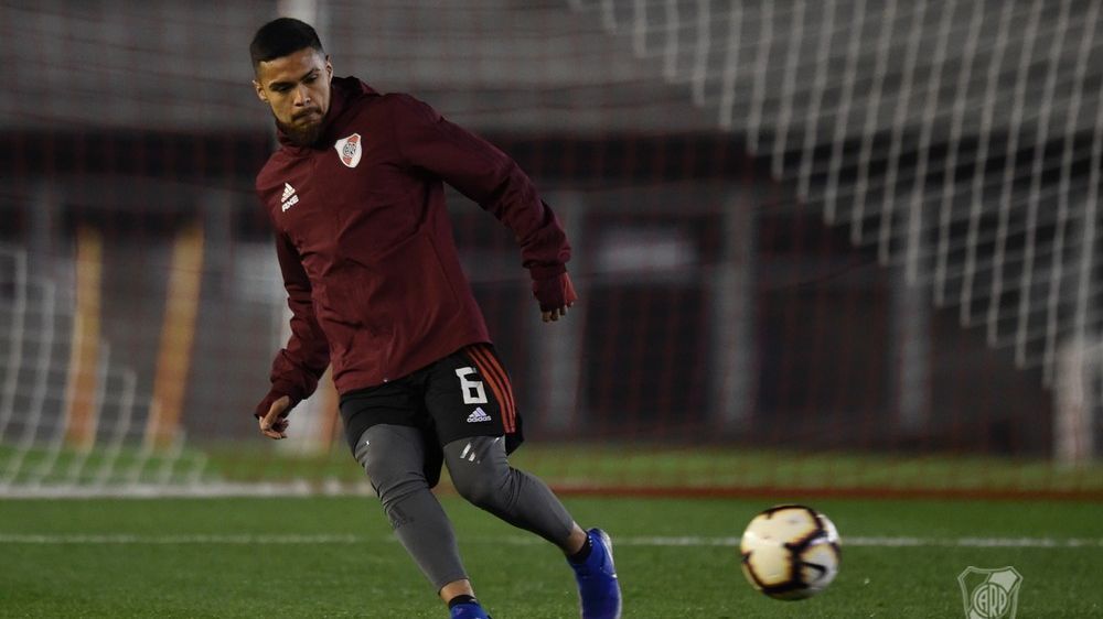 Paulo Díaz would make his debut for River against Talleres.