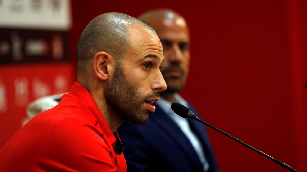 Javier Mascherano anunció su retiro del fútbol profesional