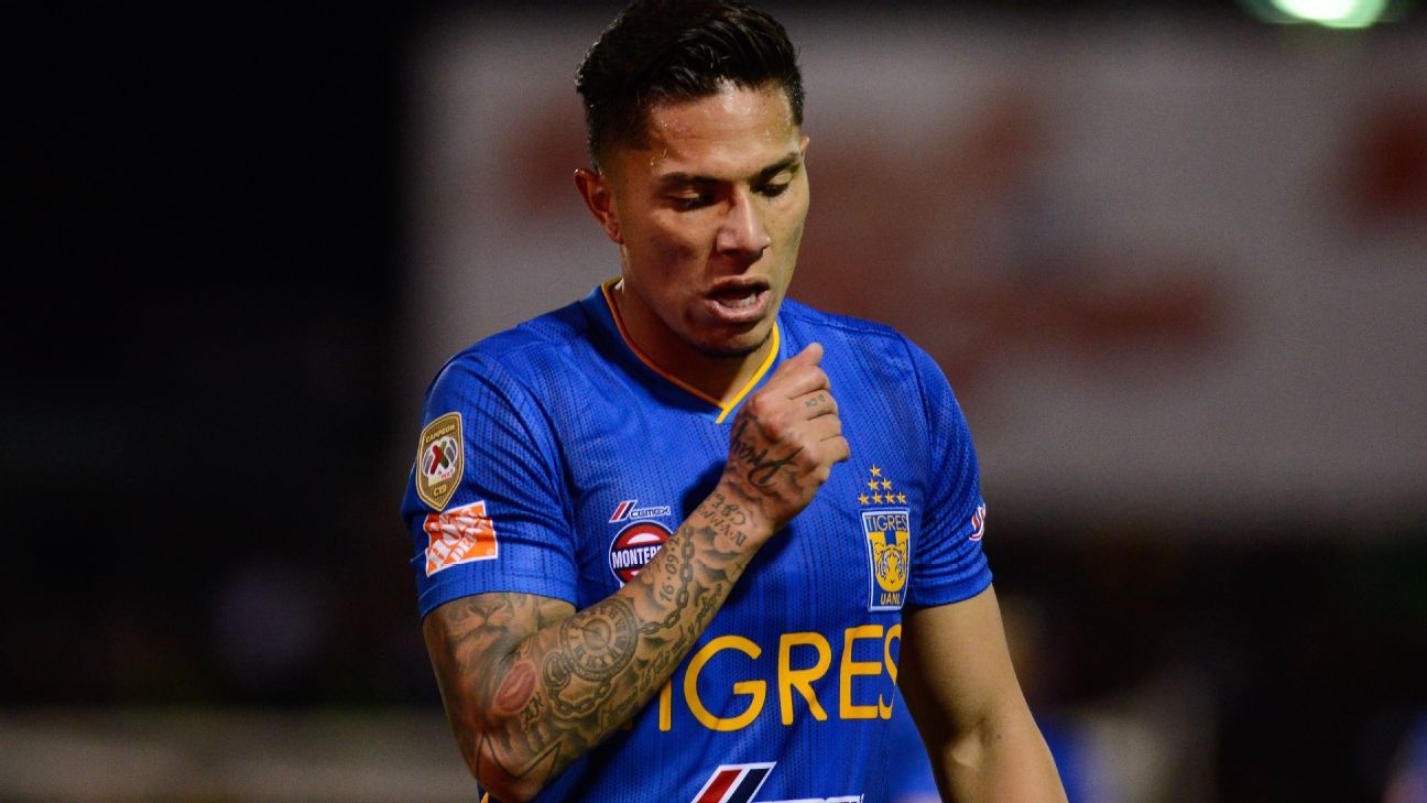 Carlos Salcedo es criticado por actuación en el duelo Tigres vs. Alianza FC