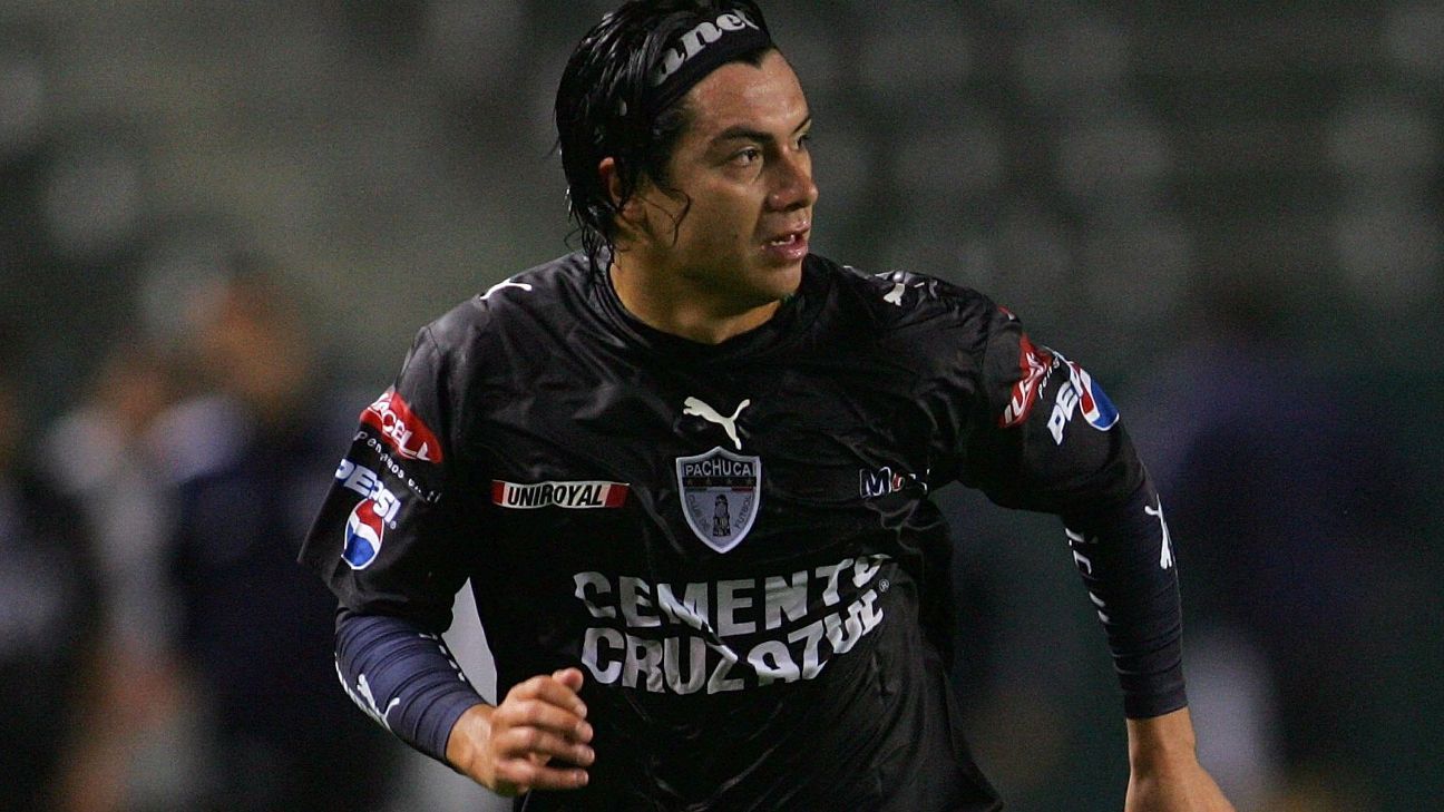 ¿Qué fue de Juan Carlos Cacho, el '9' del Pachuca campeón de la Copa Sudamericana?