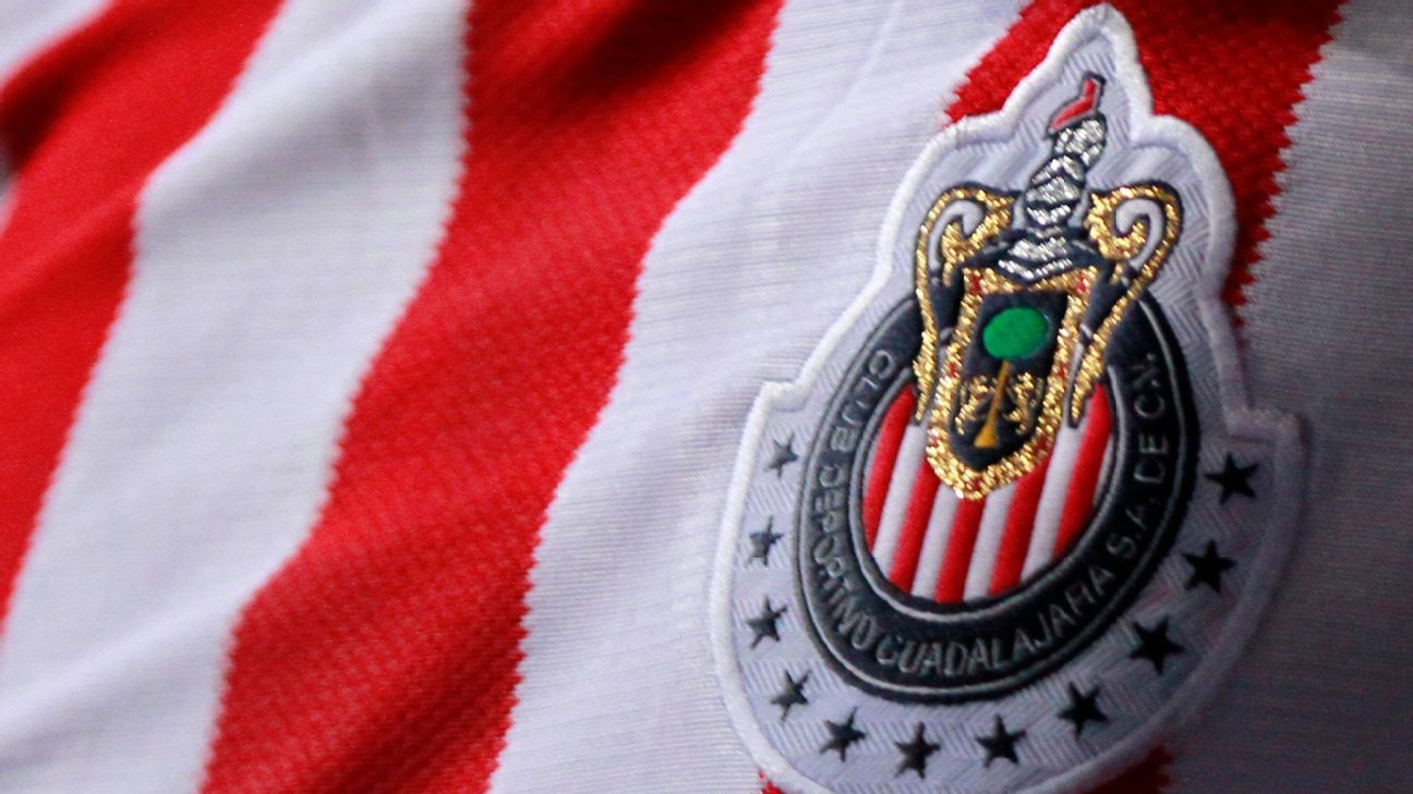 Chivas desarrolla el primer protocolo para reanudar el futbol en México