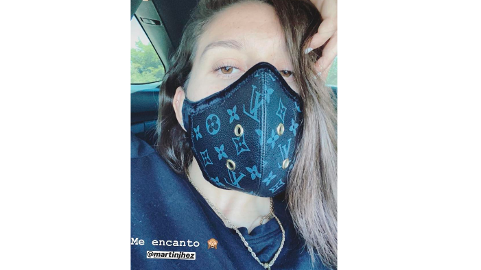 Norma Palafox presume cubrebocas a lo Alan Pulido y Rodolfo Pizarro