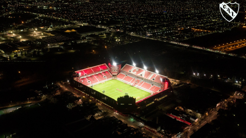 River y Banfield juegan el martes en el estadio de Independiente