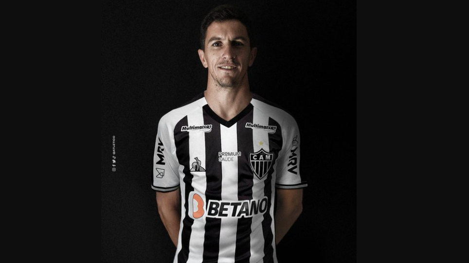 Atlético Mineiro hizo oficial la llegada de Nacho Fernández