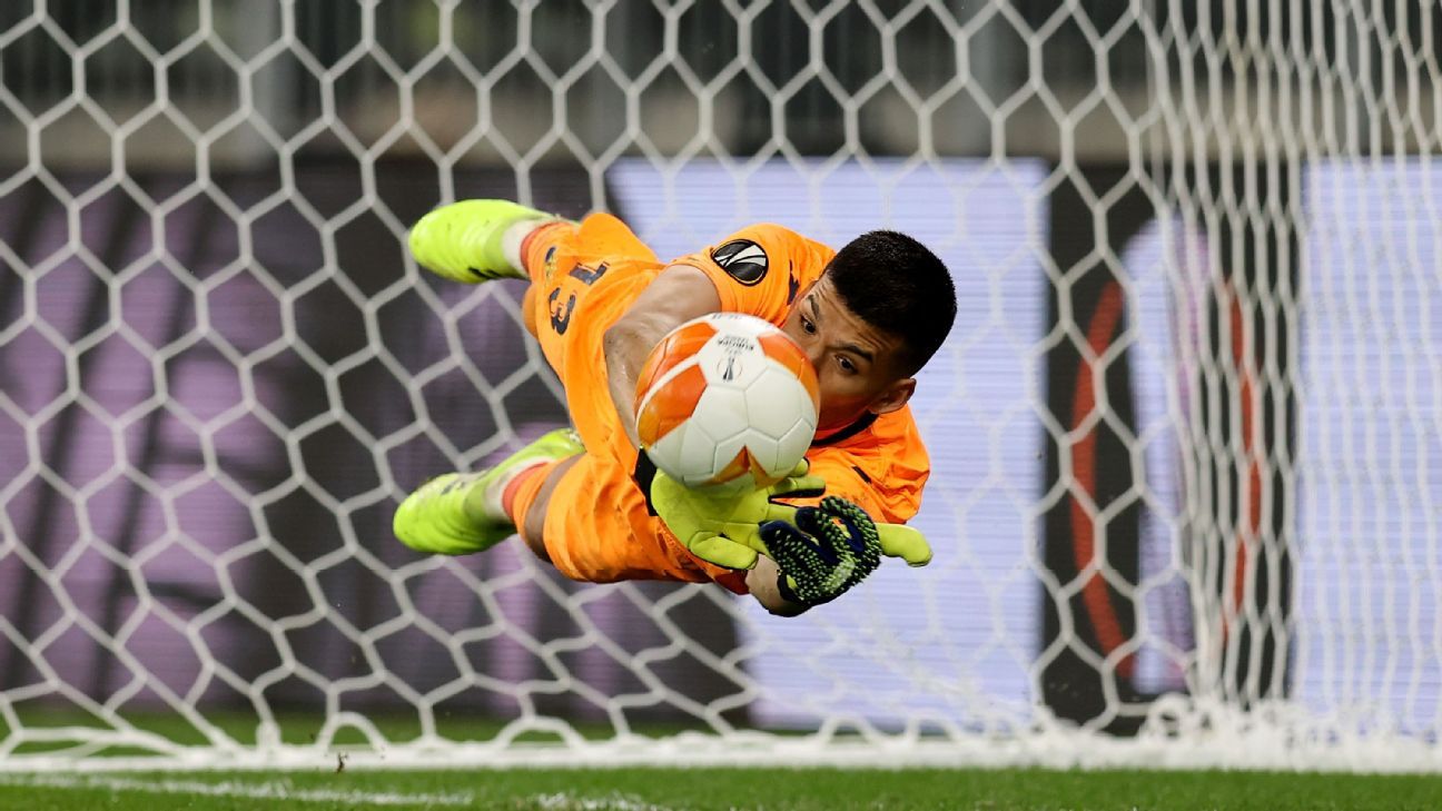 Villarreal's Geronimo Rulli must outshine Bayern Munich's Manuel Neuer to make Champions League history