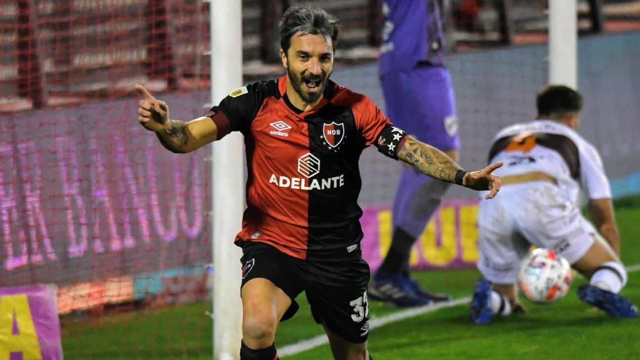 Nacho Scocco anunció su retiro del fútbol profesional