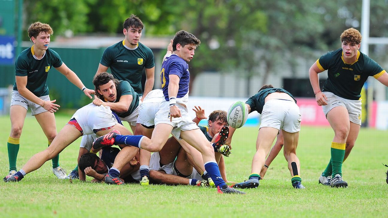 Galera de fotos de la victoria de Champagnat sobre Los Tilos en Menores de 18