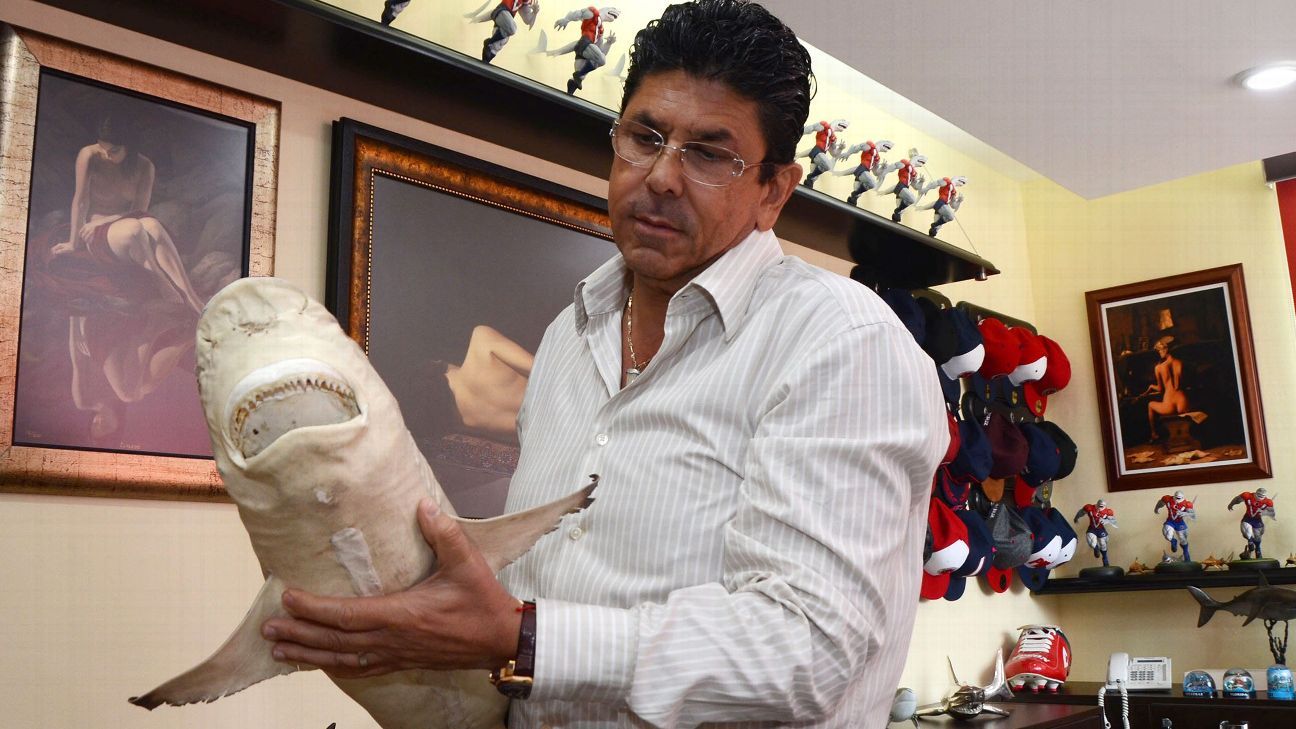 Fidel Kuri da sus argumentos del porqué permanece en prisión y el Club Deportivo Veracruz le da 'me gusta