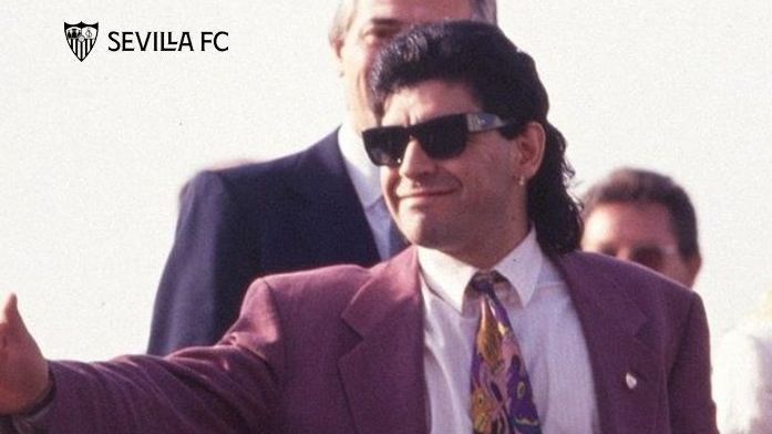 Un día como hoy, Diego Maradona llegaba a Sevilla