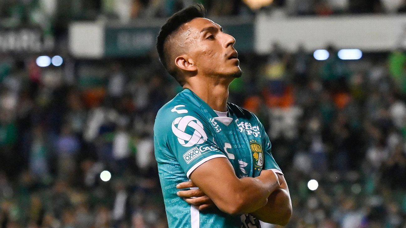 Ángel Mena es baja de León para el repechaje ante Cruz Azul