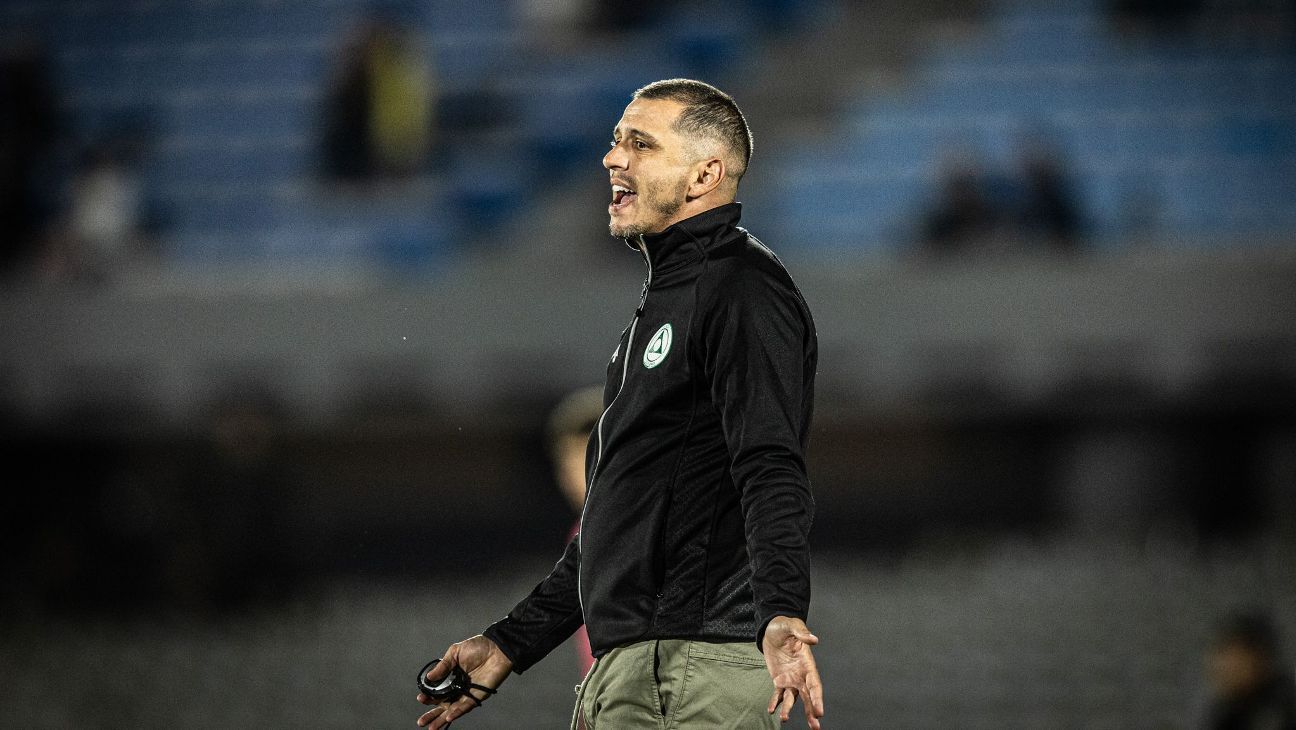 Vuelve a su casa: Nicolás Vigneri es el nuevo entrenador de Fénix - ESPN