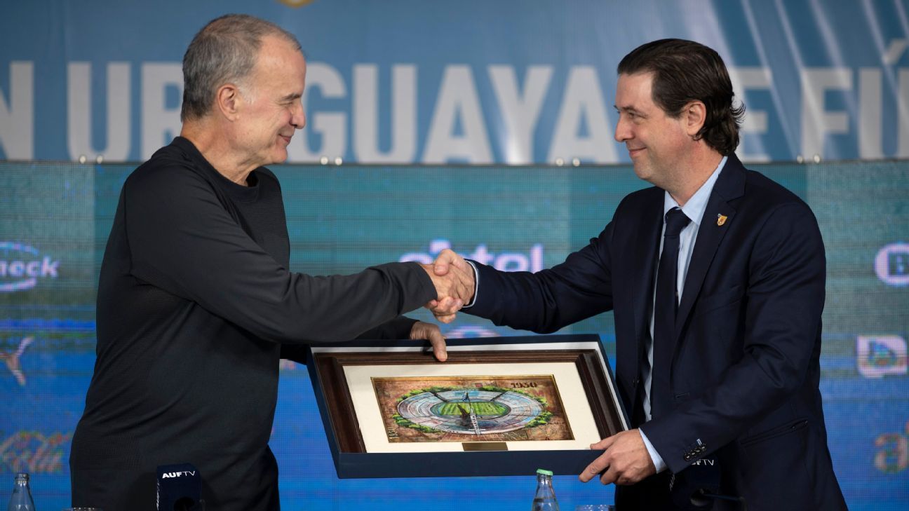 Los entretelones de la negociación entre la AUF y Marcelo Bielsa - ESPN