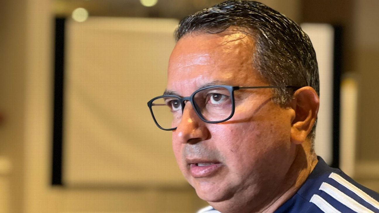 Rodolfo Villalobos revela medidas que tomarán con futuro de Luis Fernando Suárez - ESPN